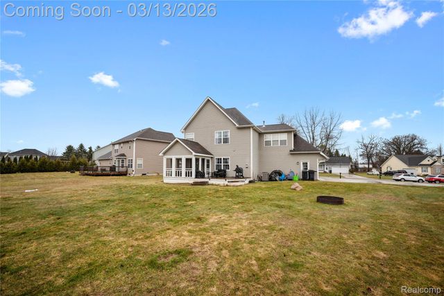 16226 River Ridge Trail, Argentine Township, MI 48451