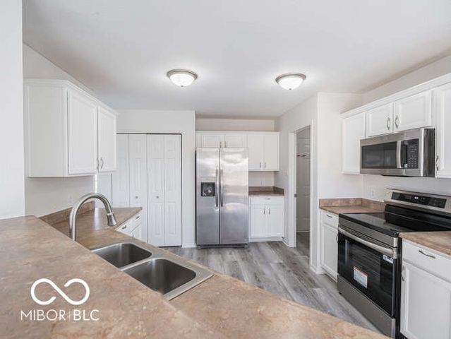 3314 Hemlock Street, Whiteland, IN 46184