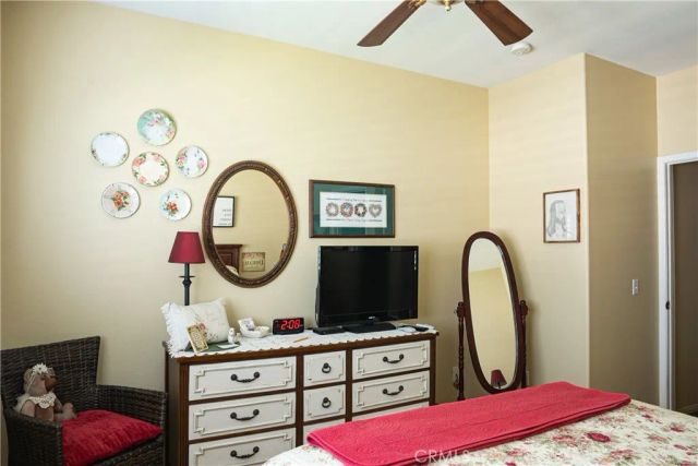 841 Bermuda Drive, Hemet, CA 92543