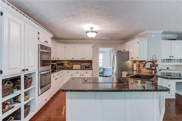 870 Connell Lane, Lawrenceville, GA 30044