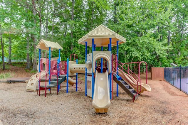 870 Connell Lane, Lawrenceville, GA 30044