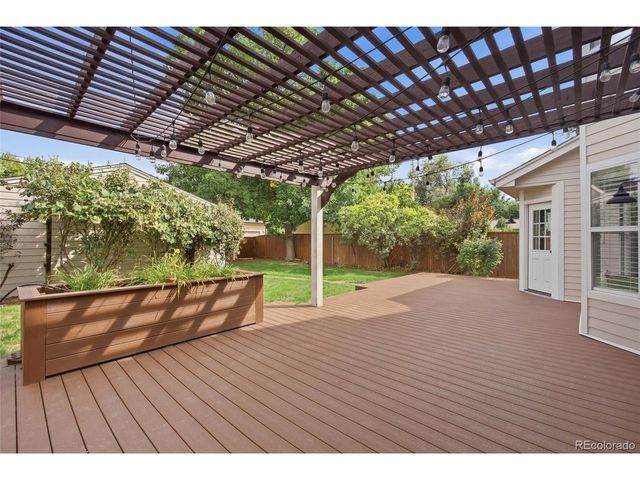 2424 S Columbine St, Denver, CO 80210