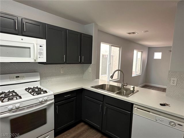 7450 Ademar Street, Las Vegas, NV 89148