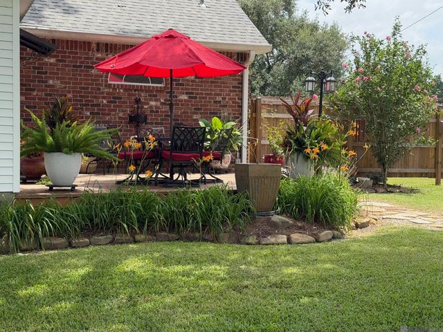 14035 Tiggy Duplessis Rd, Gonzales, LA 70737