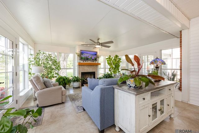 14035 Tiggy Duplessis Rd, Gonzales, LA 70737