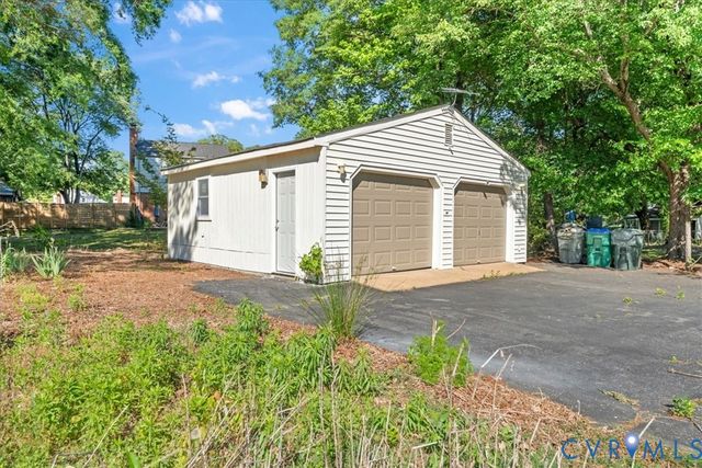 619 Tarpley Rd, Richmond, VA 23225