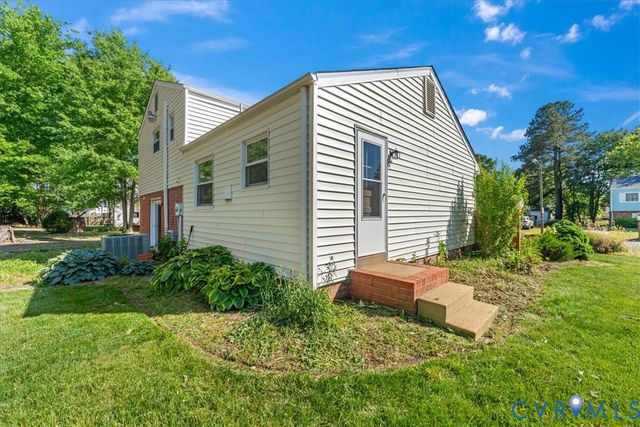 619 Tarpley Rd, Richmond, VA 23225
