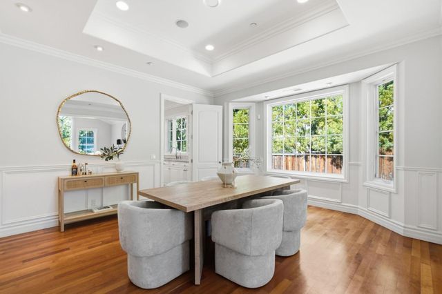 2120 Stockbridge Avenue, Woodside, CA 94062