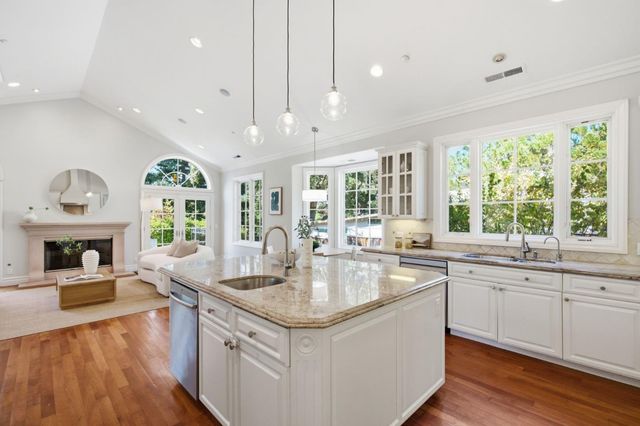 2120 Stockbridge Avenue, Woodside, CA 94062