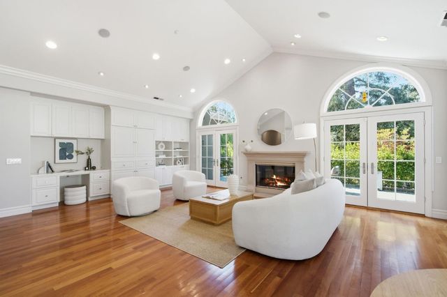 2120 Stockbridge Avenue, Woodside, CA 94062