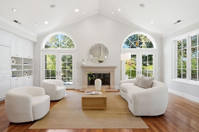 2120 Stockbridge Avenue, Woodside, CA 94062