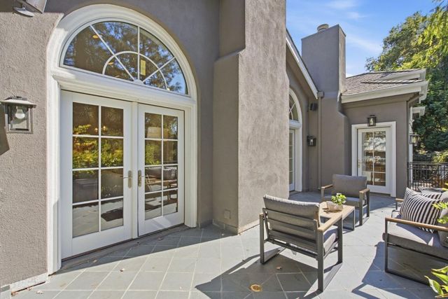 2120 Stockbridge Avenue, Woodside, CA 94062