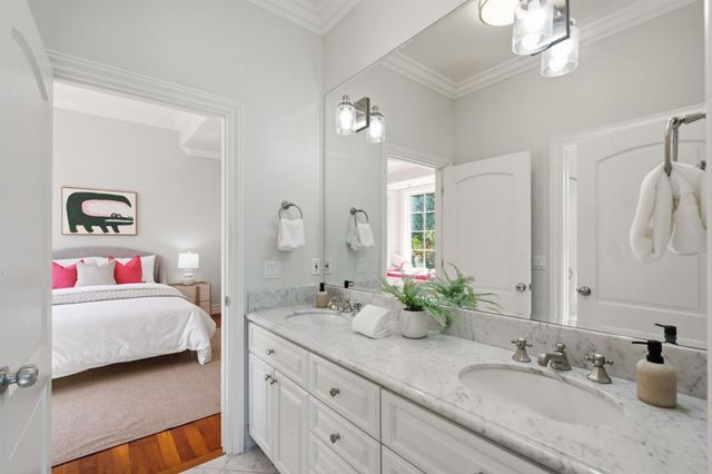 2120 Stockbridge Avenue, Woodside, CA 94062