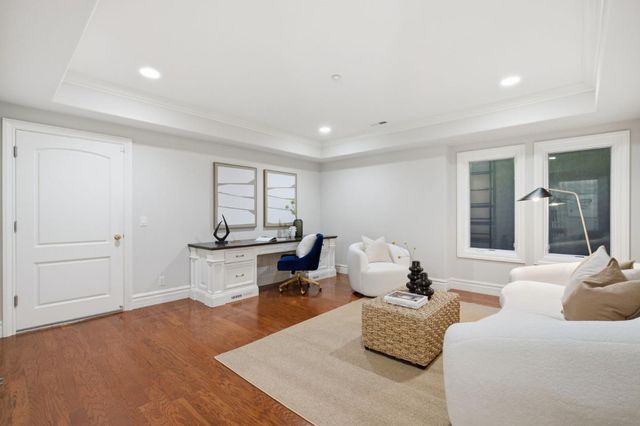 2120 Stockbridge Avenue, Woodside, CA 94062