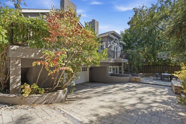 2120 Stockbridge Avenue, Woodside, CA 94062