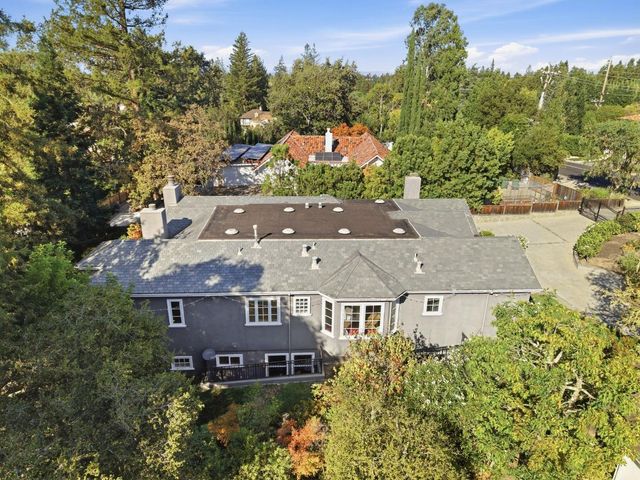 2120 Stockbridge Avenue, Woodside, CA 94062