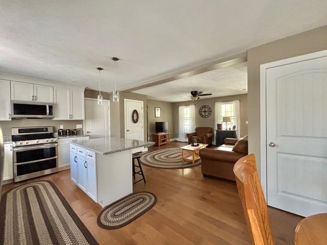 141 Farm Road, Surry, NH 03431