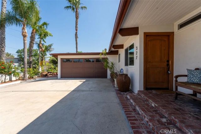 327 Santa Isabel, Newport Beach, CA 92660