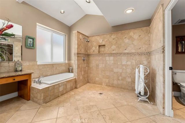 327 Santa Isabel, Newport Beach, CA 92660