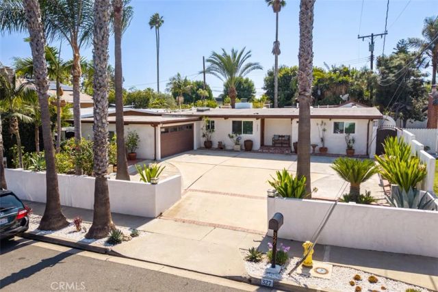 327 Santa Isabel, Newport Beach, CA 92660