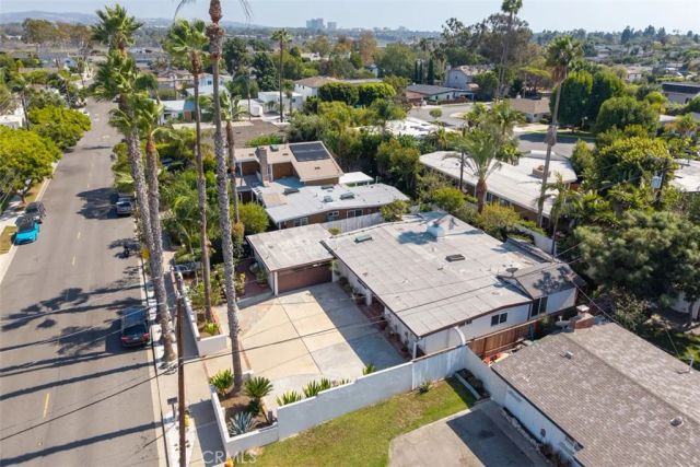 327 Santa Isabel, Newport Beach, CA 92660