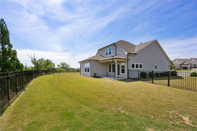 6853 River Rock Drive, Flowery Branch, GA 30542