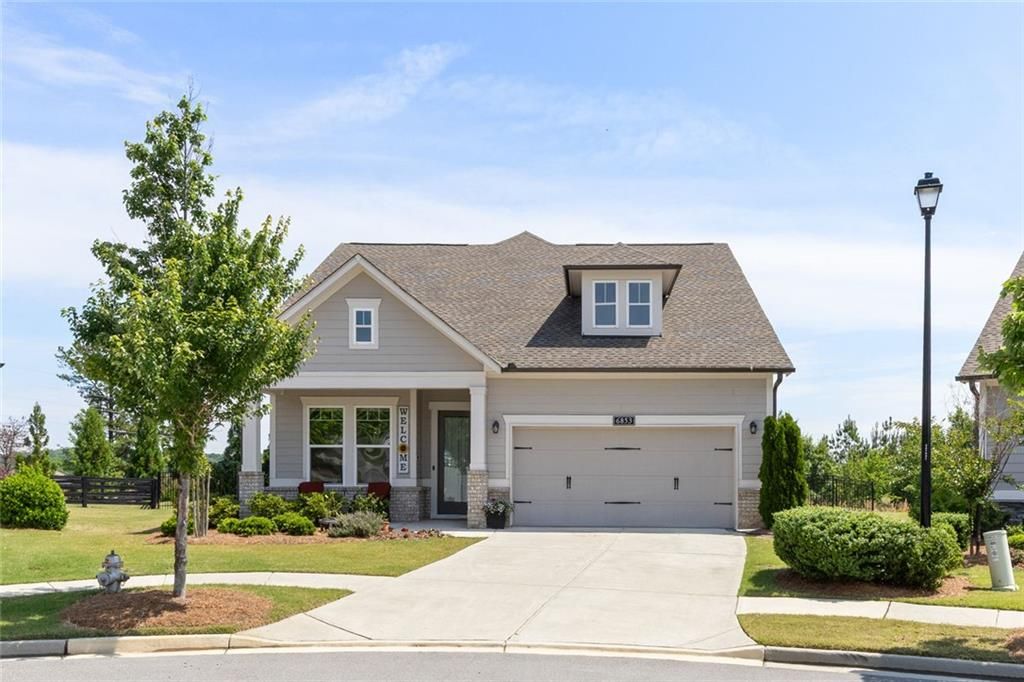 6853 River Rock Drive, Flowery Branch, GA 30542