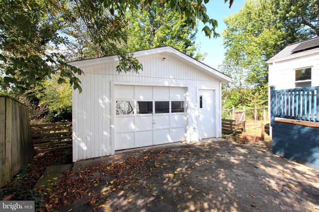 11808 GOODLOE RD, Silver Spring, MD 20906