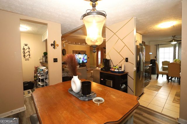 9396 Forest Knoll Drive, Jonesboro, GA 30238
