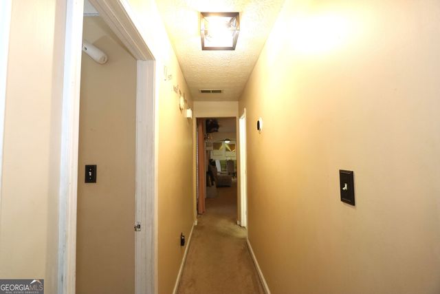 9396 Forest Knoll Drive, Jonesboro, GA 30238