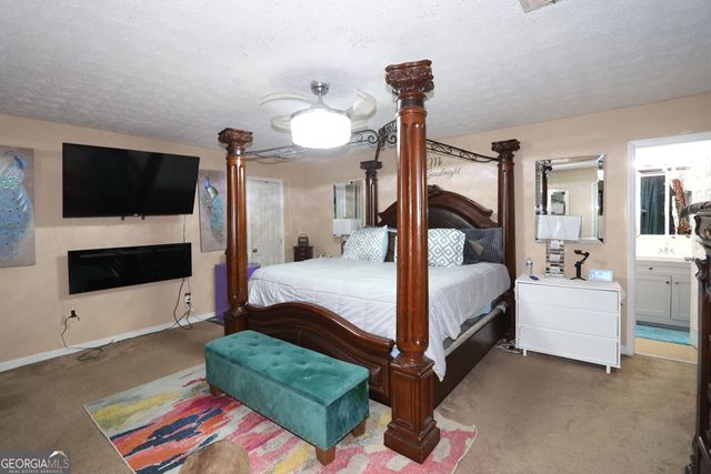 9396 Forest Knoll Drive, Jonesboro, GA 30238