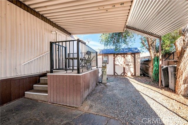 25526 Redlands 101, Loma Linda, CA 92354