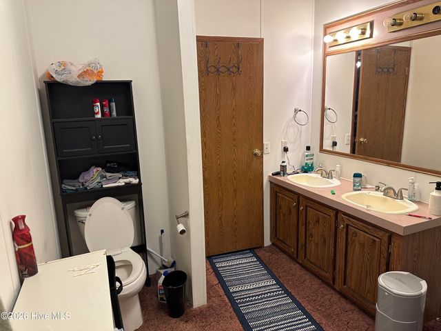 6265 Sam Potts Highway, Hallsboro, NC 28442