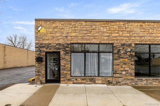 25033 W Warren Street, Dearborn Heights, MI 48127
