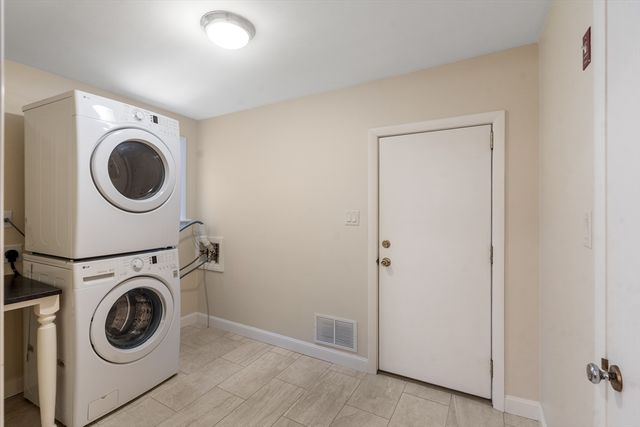 74 Oregon Road, Ashland, MA 01721