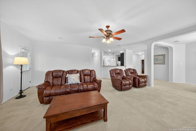 439 Redbird Song, San Antonio, TX 78253