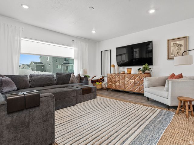 627 S MEADE ST, Mapleton, UT 84664