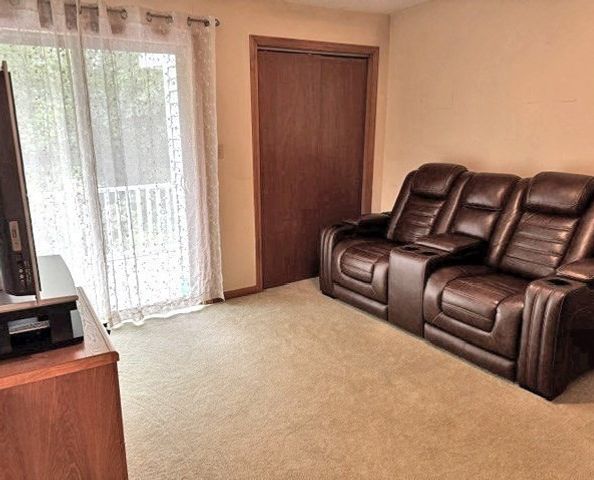 39 Nottingham Road 39, Grafton, MA 01519