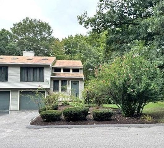 39 Nottingham Road 39, Grafton, MA 01519