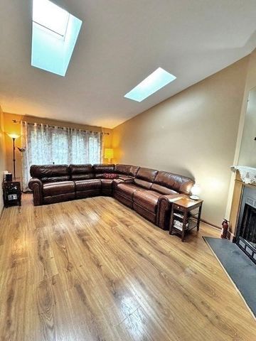 39 Nottingham Road 39, Grafton, MA 01519