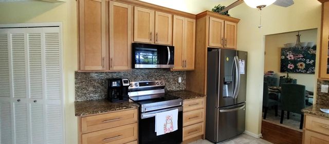 1132 SE Oriental Avenue, Port St Lucie, FL 34952