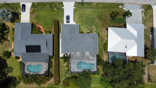 1132 SE Oriental Avenue, Port St Lucie, FL 34952