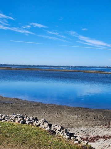 2003 MINNESOTA AVENUE, Bradenton, FL 34207