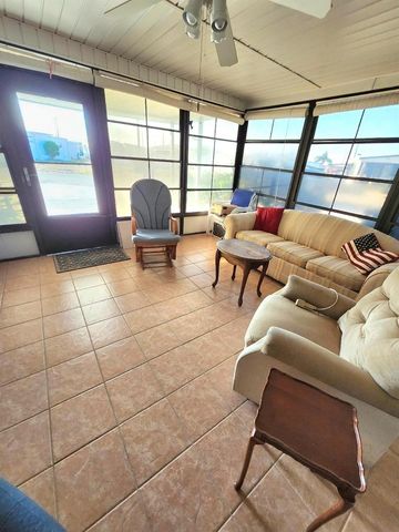 2003 MINNESOTA AVENUE, Bradenton, FL 34207