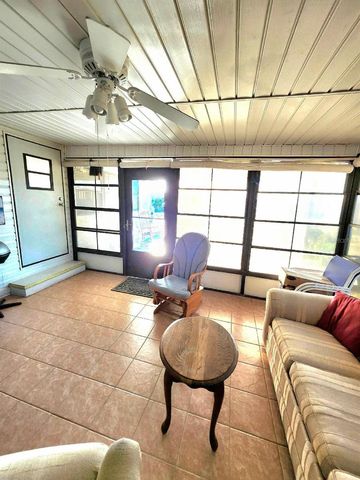 2003 MINNESOTA AVENUE, Bradenton, FL 34207