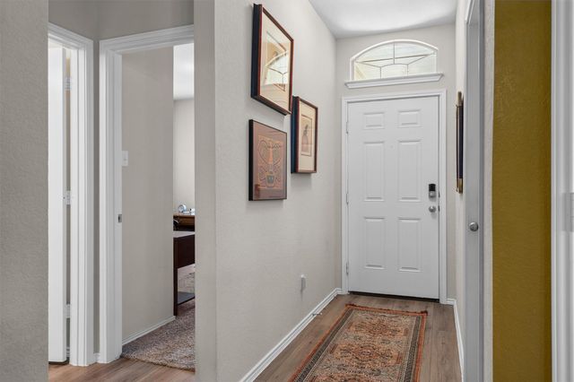 214 Nathaniel DR, Taylor, TX 76574