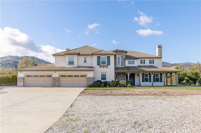 25737 Bay Meadows, Murrieta, CA 92562