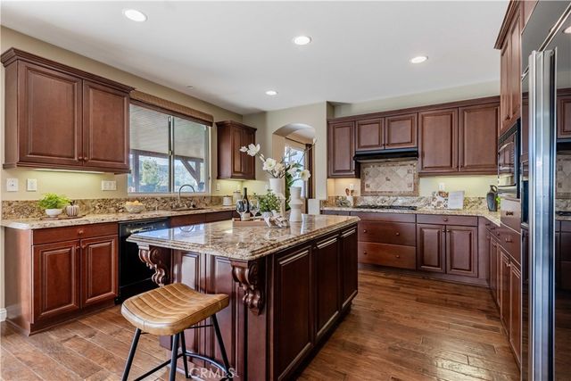 25737 Bay Meadows, Murrieta, CA 92562