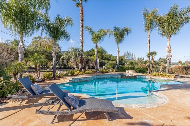 25737 Bay Meadows, Murrieta, CA 92562