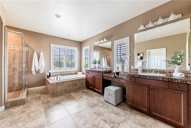 25737 Bay Meadows, Murrieta, CA 92562